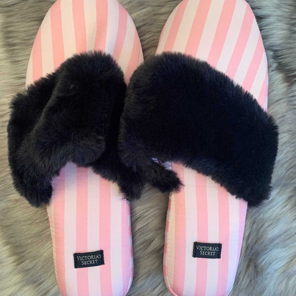 Victoria’s Secret Slippers